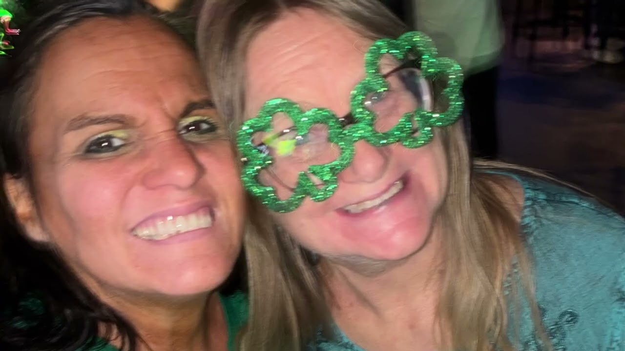 St. Patrick’s Day 2026 Island Beach State Park Bum Rogers Crab house out w/ 5 of my BESTIES ￼