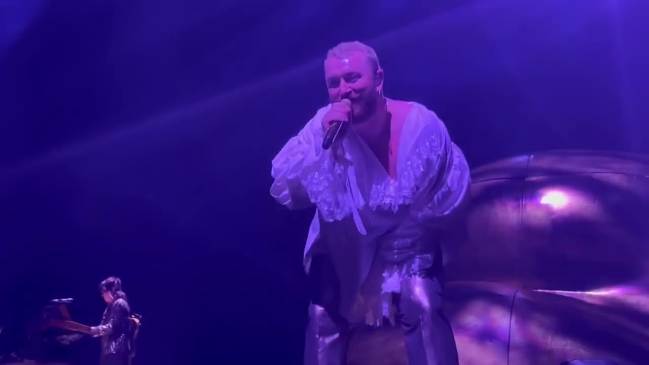 Sam Smith - How Do You Sleep (Live 12-08-2023 - Centre Bell, Montr&eacute;al, Qu&eacute;bec, Canada)