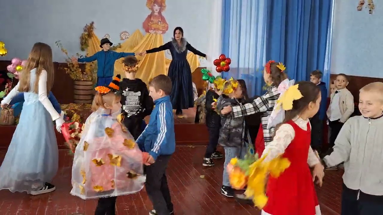 Імпровізована вистава 