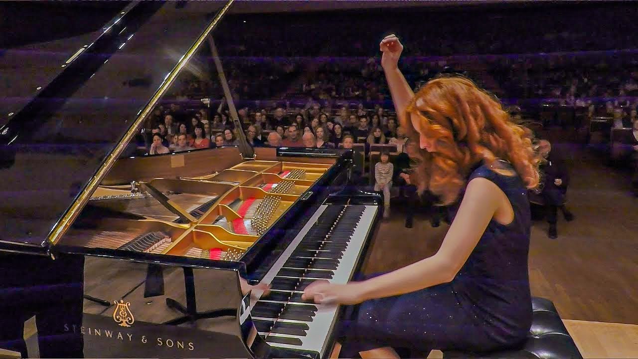 Grieg Piano Concerto in A minor, Op. 16 BARBARA CVITANOVIĆ, piano