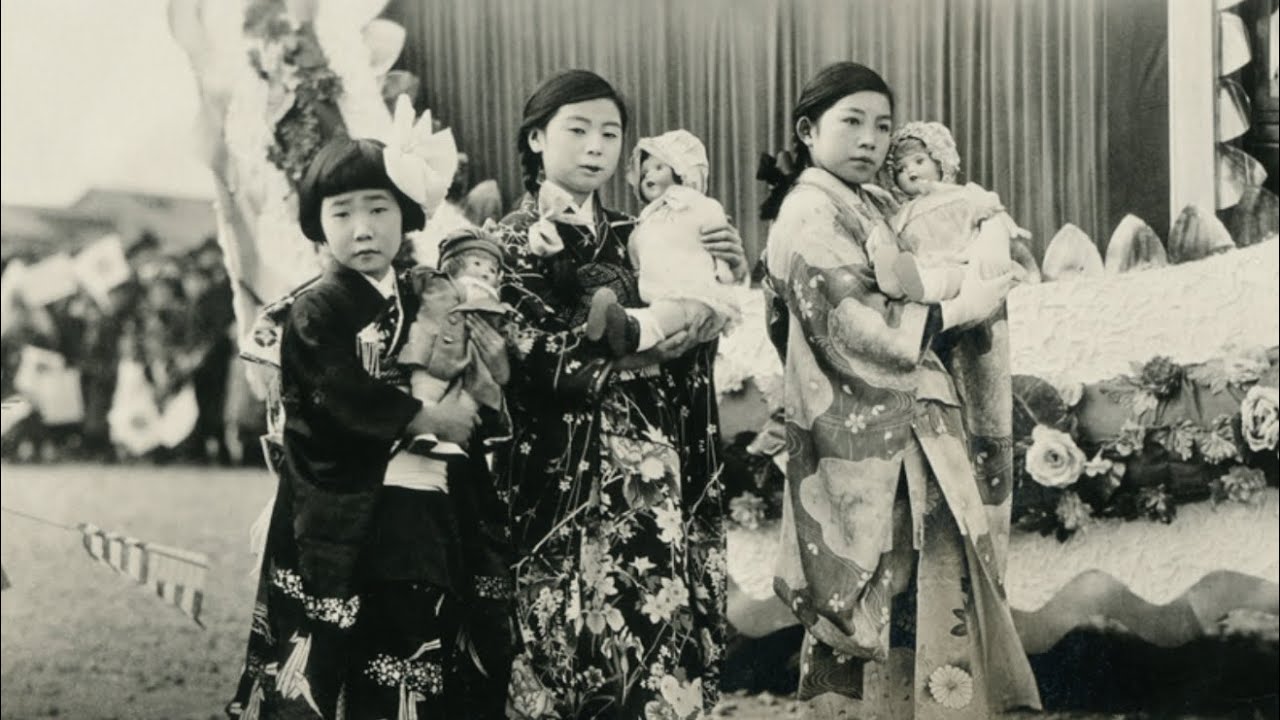 ARTifacts: Japanese Friendship Doll