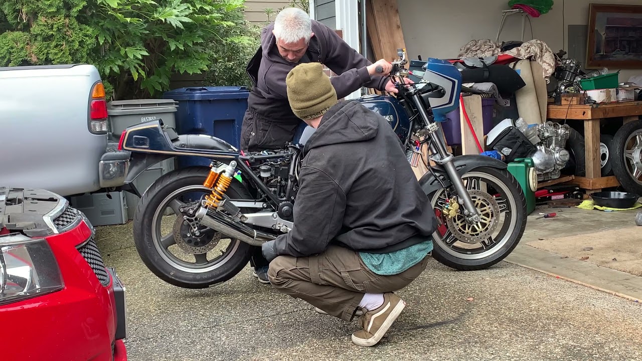 GS1000G  First start. 3.5mm big Bore Pistons.