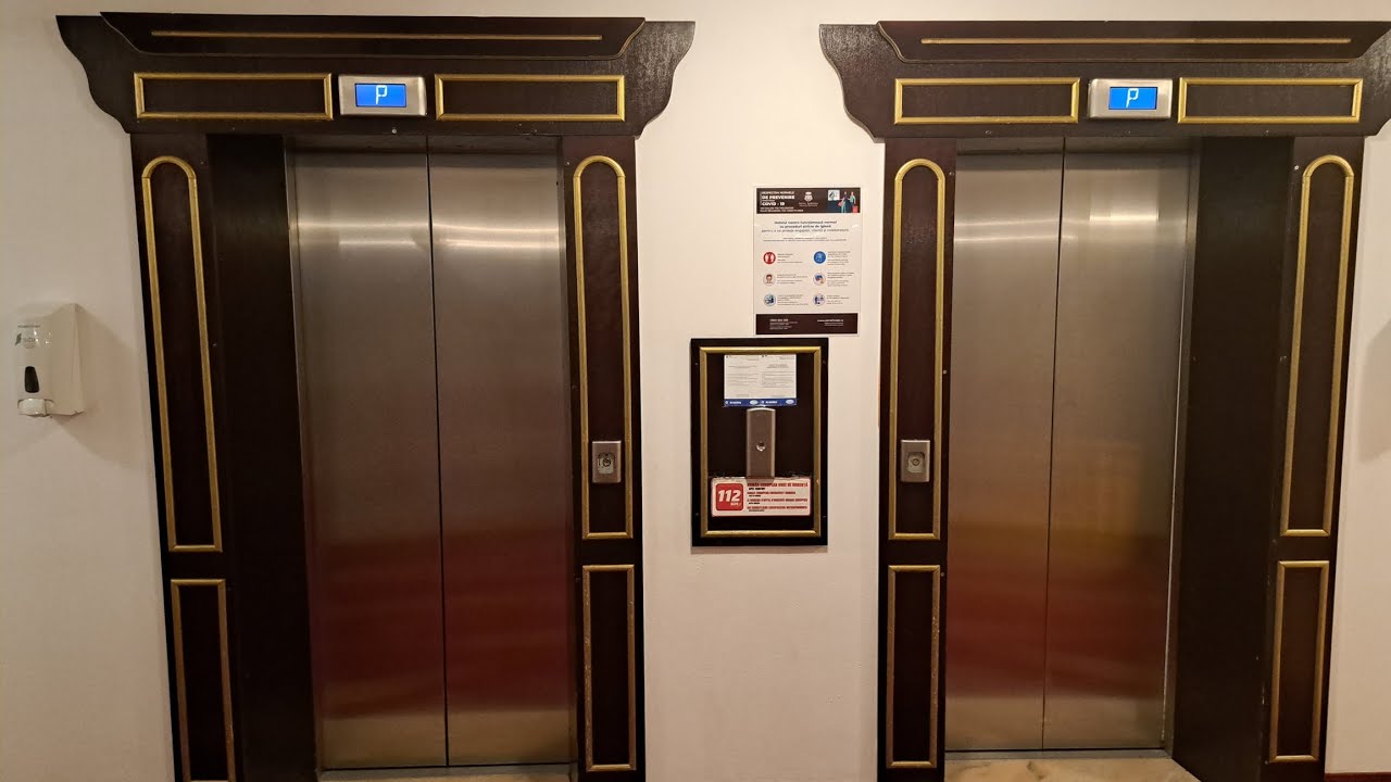 (Merry Christmas!) 2x golden Otis Gen2 at Hotel Aurelius Împăratul Romanilor *****,Poiana Brașov,RO