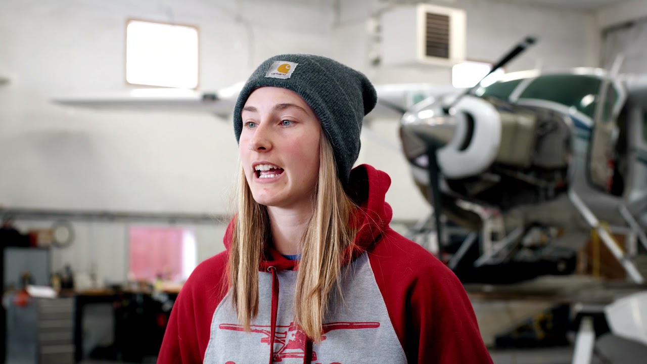 CAITLIN   Aircraft Mechanic MAY4 2021