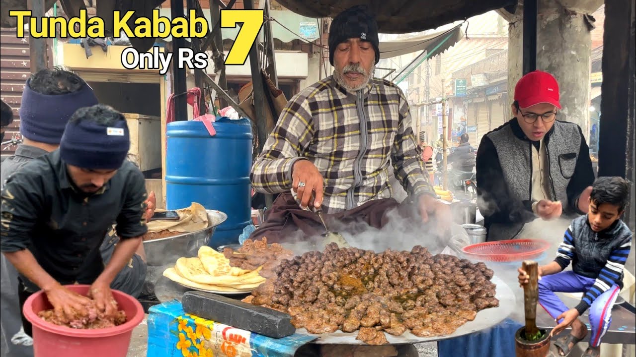 SECRET RECIPE | LUCKNOW STYLE TUNDAY KABAB IN LAHORE | 50 YEAR'S OLD | WORLD'S BEST KABAB