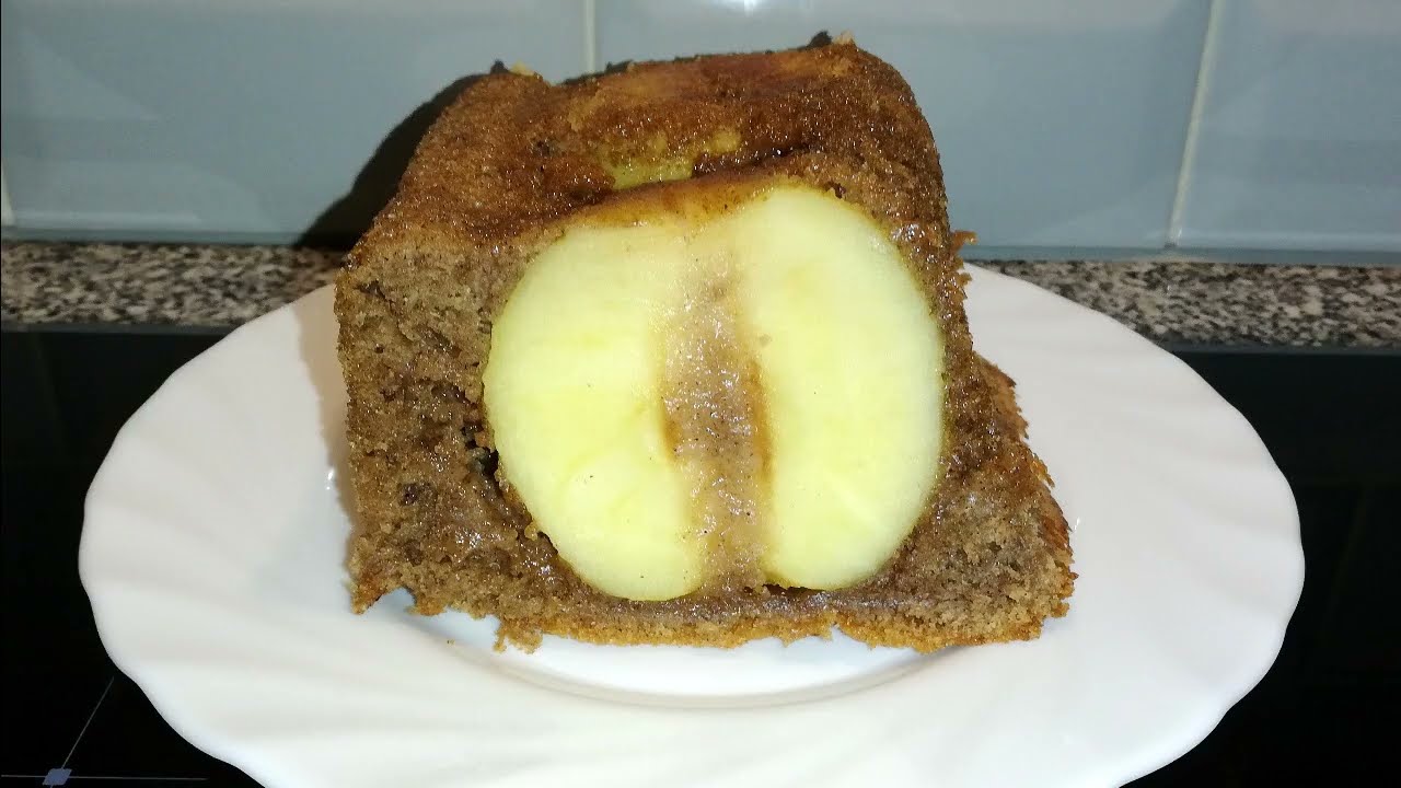 Bolo de Ma&ccedil;&atilde; Inteira e Canela - Receitas da Ratolinha