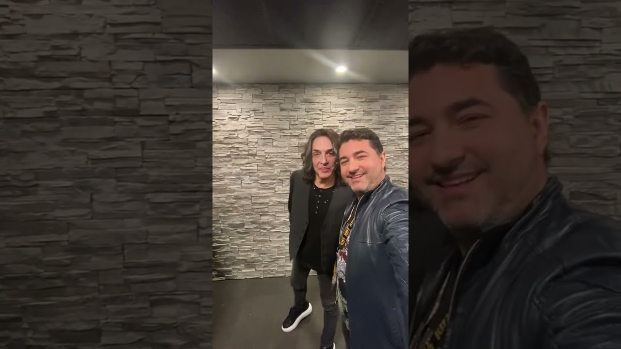 Chicago Paul Stanley Meet & greet  part 2. 12/27/23
