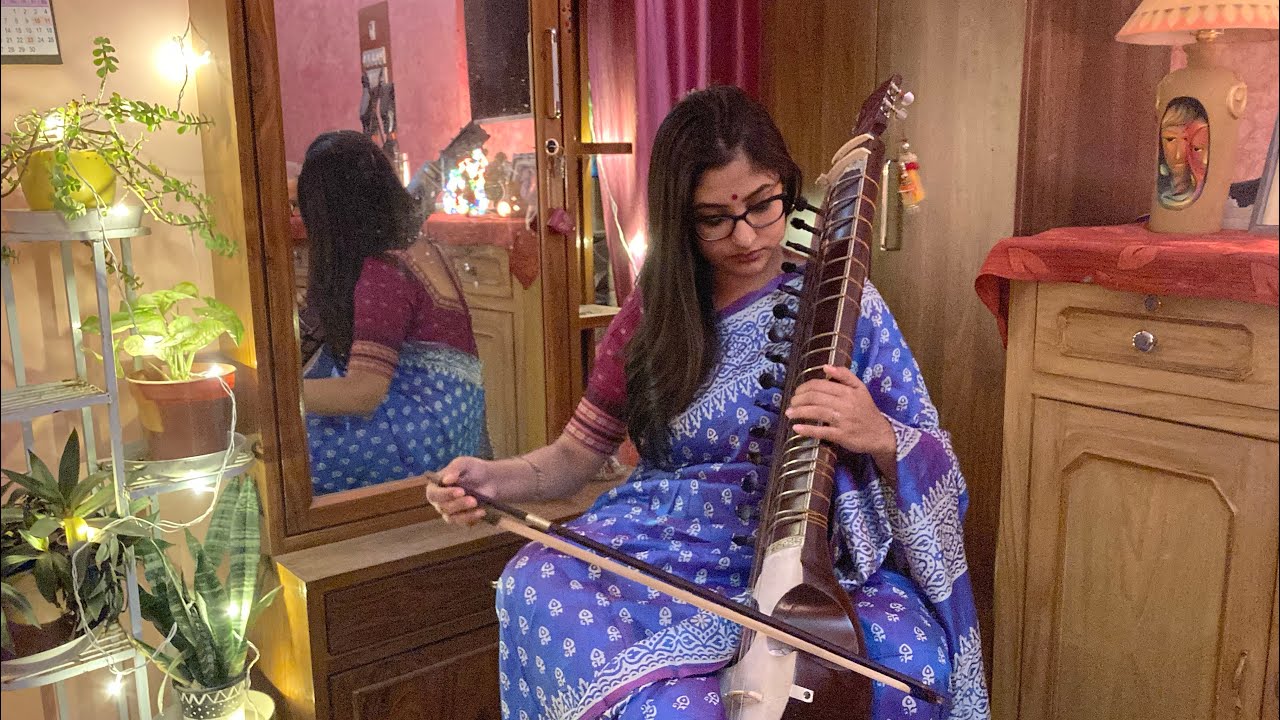 Emoni Kore Ghuribo | Rabindra Sangeet| Shreetama Roy| এমনি করে ঘুরিব| রবীন্দ্রসংগীত| শ্রীতমা রায়