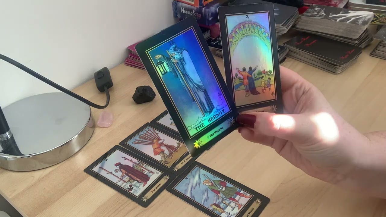 This person sees a happily ever after with YOU🌈Love Tarot Reading 
