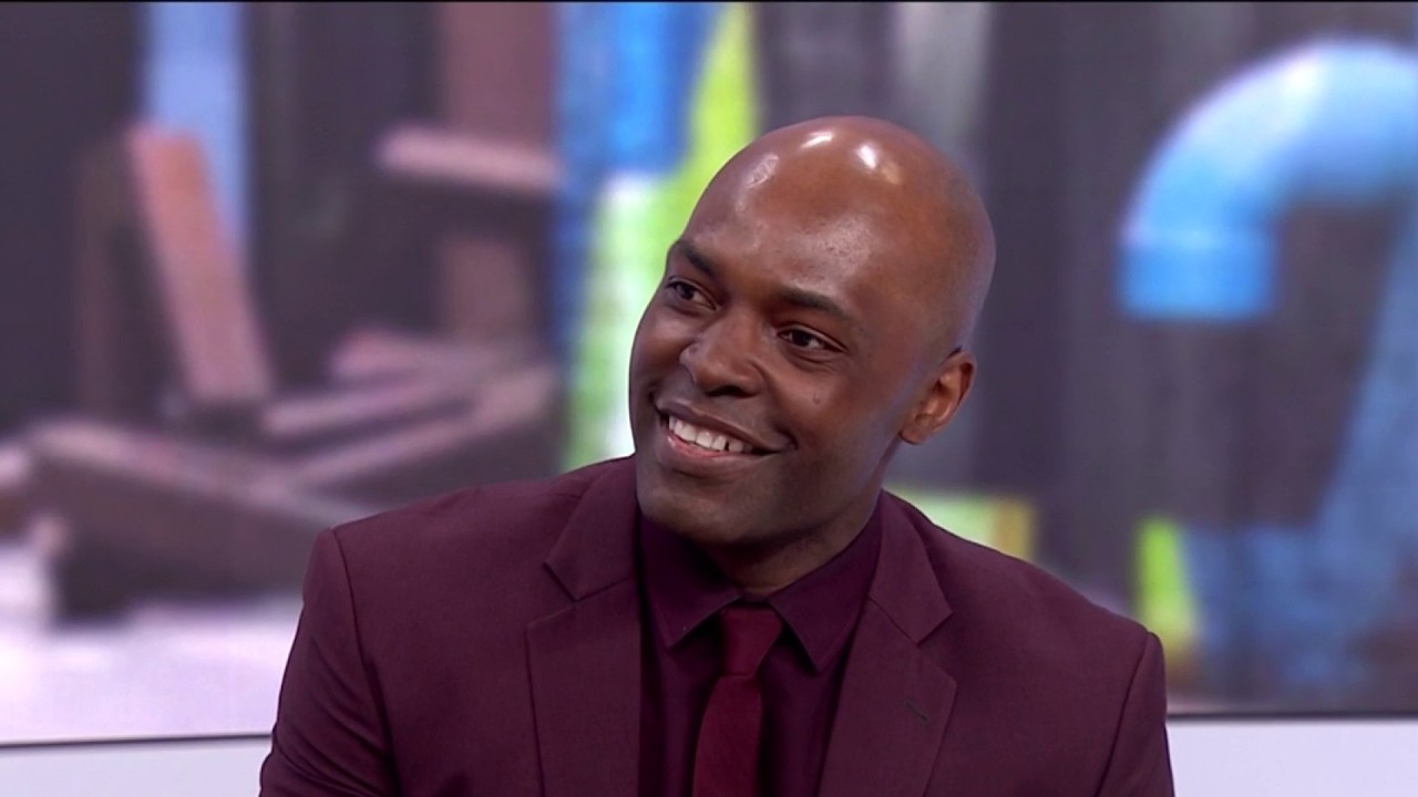 Actor Mel Chude on 
