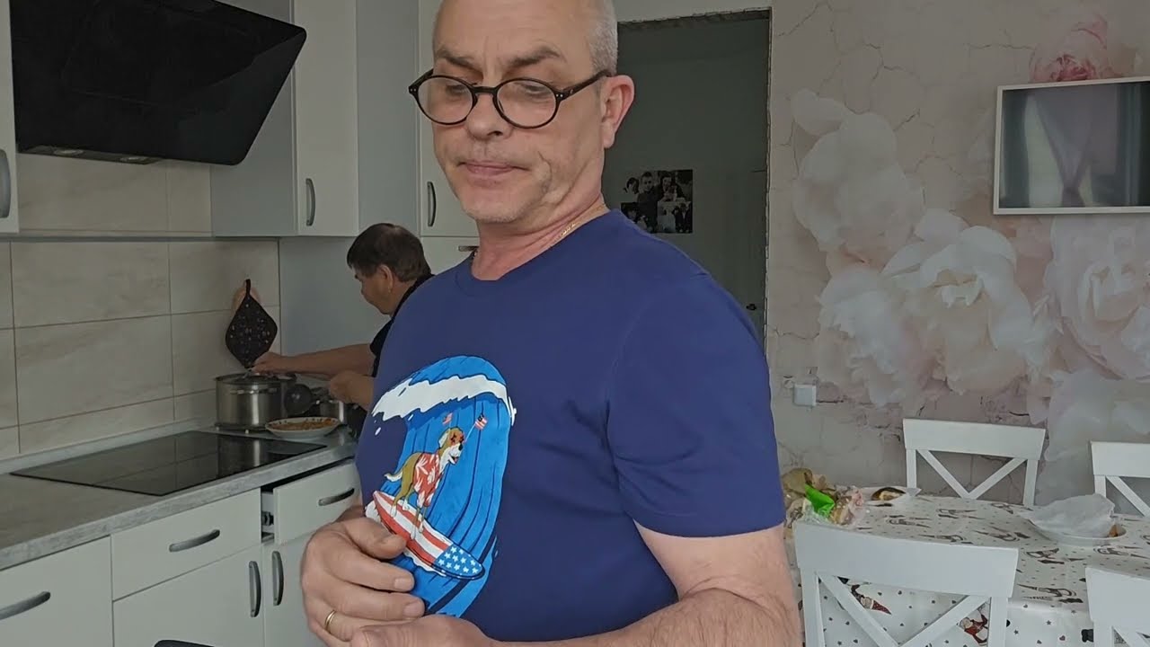Светлана Изменила Стрижку! Самвел Привез Сладкие Колобки ☺️