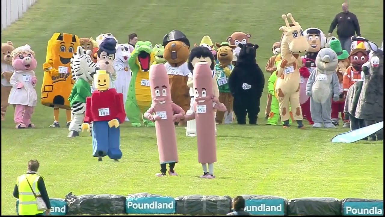 Sue Ryder Mascot Gold Cup 2022 Sponsored by Poundland