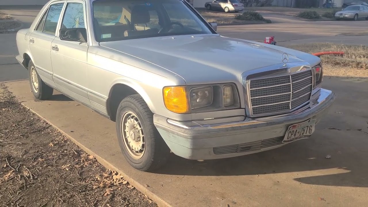 Мерседес 300SD 1985 года