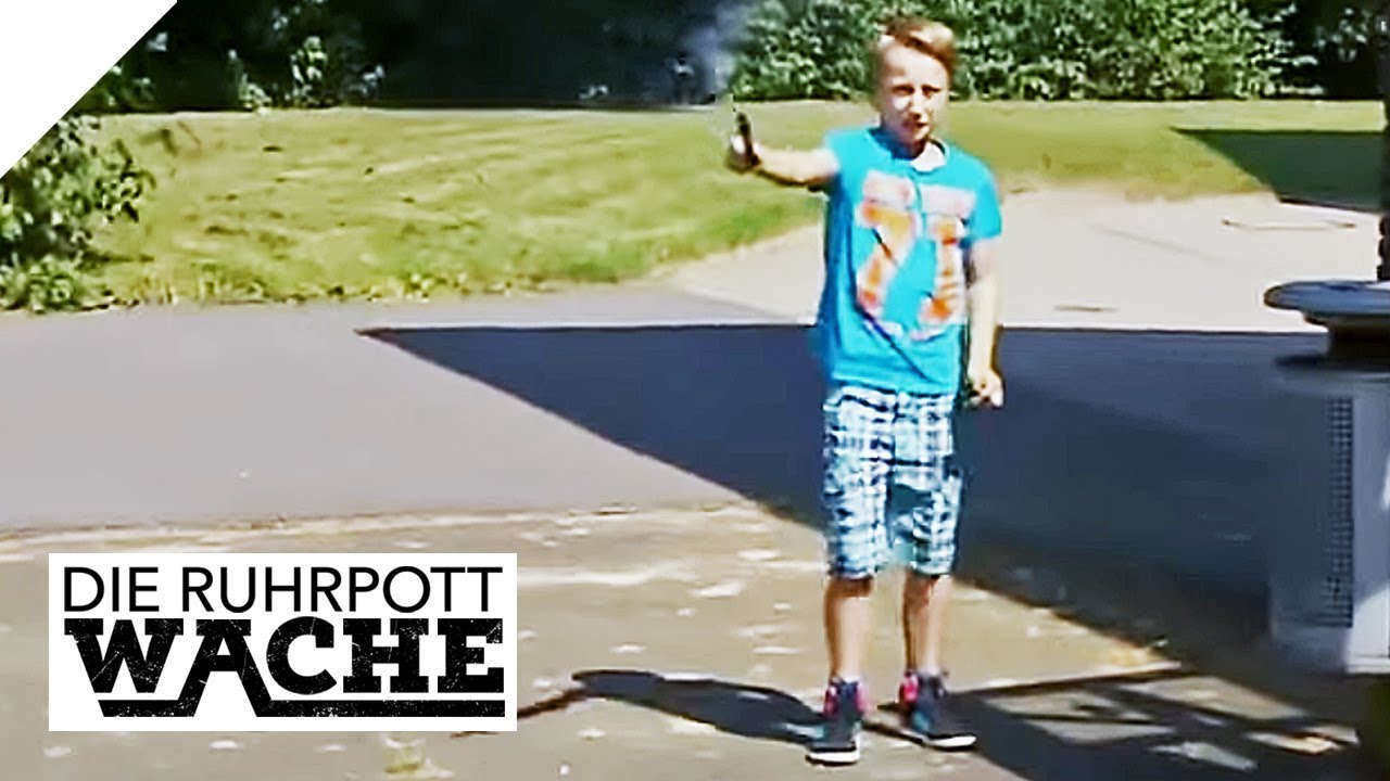 Böller-Unfall in Schule: Wilder Raufbold mit gefährlichem Spielzeug | Die Ruhrpottwache | SAT.1 TV