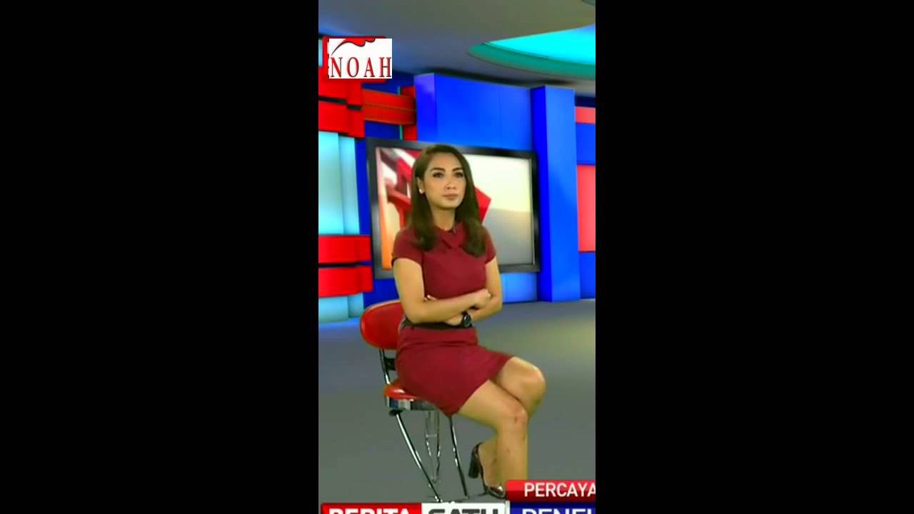 Amanda Cininta - rok Mini merah