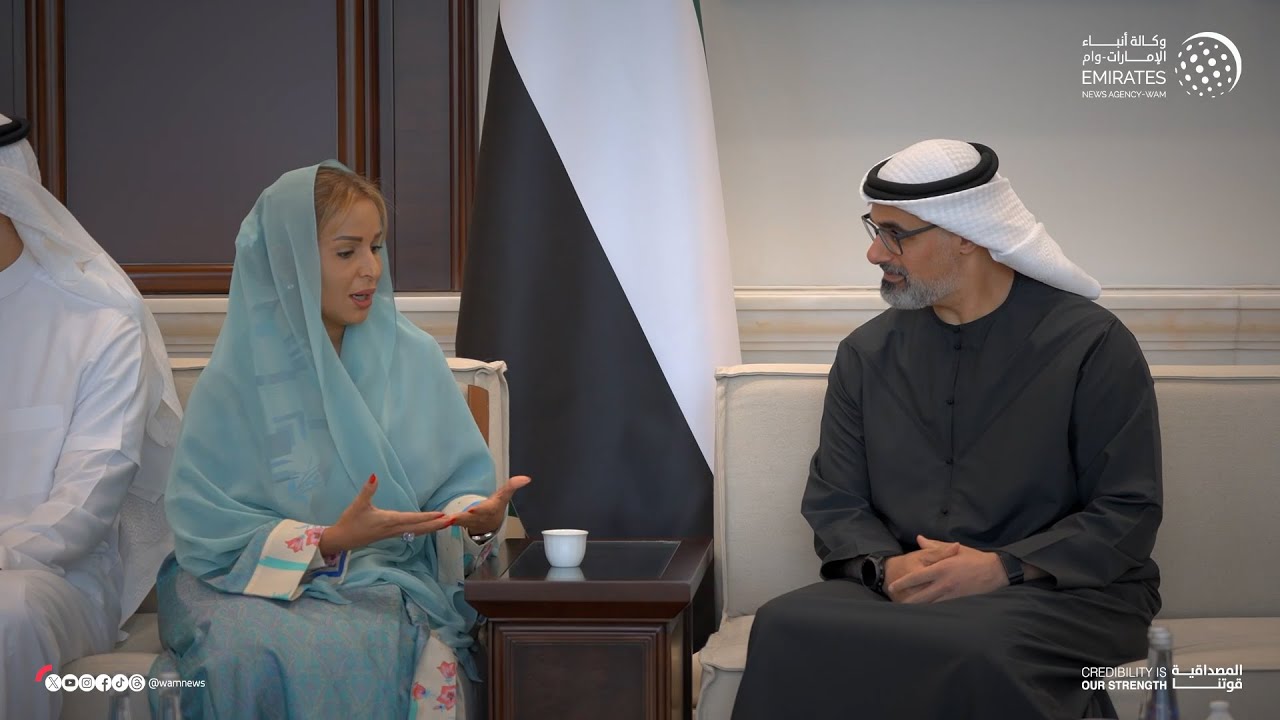 خالد بن محمد بن زايد يستقبل وفداً من مجلس الشركات العائلية الخليجية