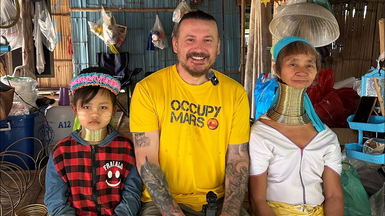 Uzun Boyunlu Karen Kabilesini Ziyaret Ettim! Tayland 