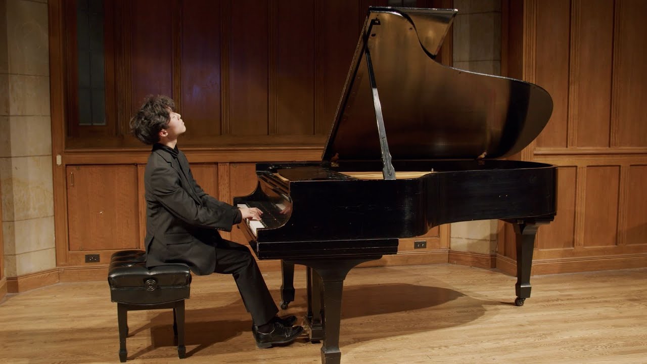 Daniel Jung: Haydn Sonata in E-flat Major, Hob. XVI:49