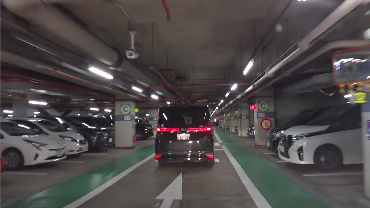【入退場】昭和レトロ な新幹線地下街エスカ / ESCA 駐車場 名古屋駅の新幹線口に直結 平面駐車場! 2025.10.20
