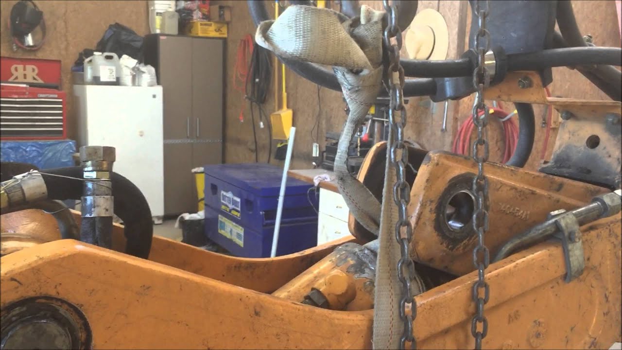 580 SuperM Dipper Cylinder Replacement