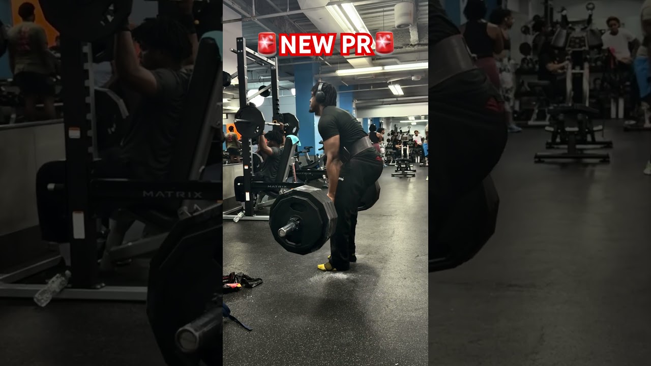 475lbs/216kg Hit legs the day before this #gym #deadliftpr #deadlift #motivation #fitness #viral #fy