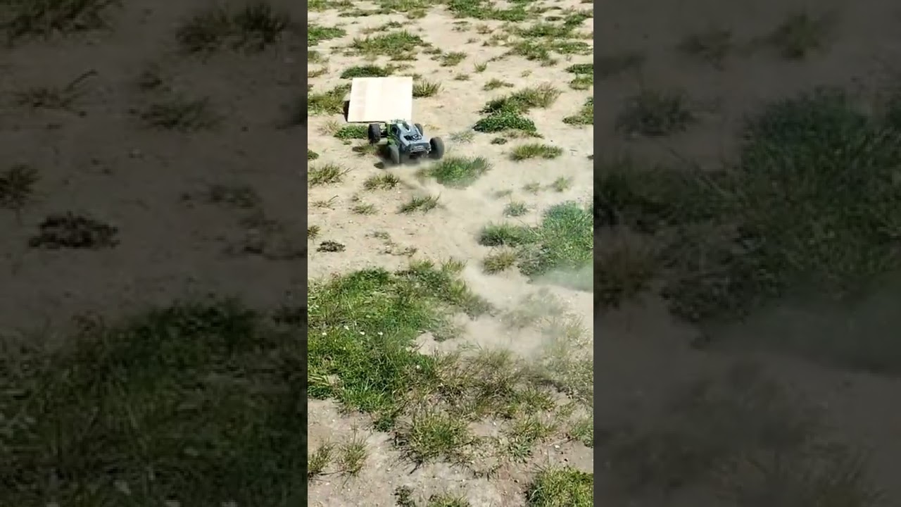 RC Racing Jump & Fly - T2M Pirate Boomer 2 - 