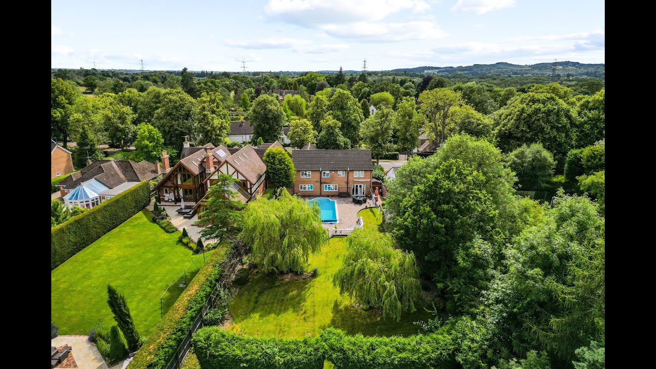 Amazing Six-Bedroom Detached Home Tour, Rothley, LE7