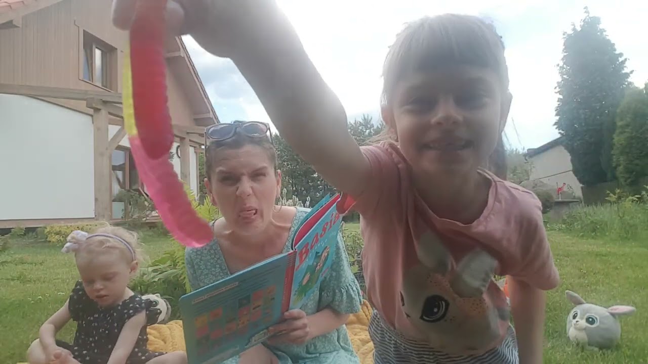 Czytamy Basię. Basia i wyprawa do lasu. (Zofia Stanecka)
