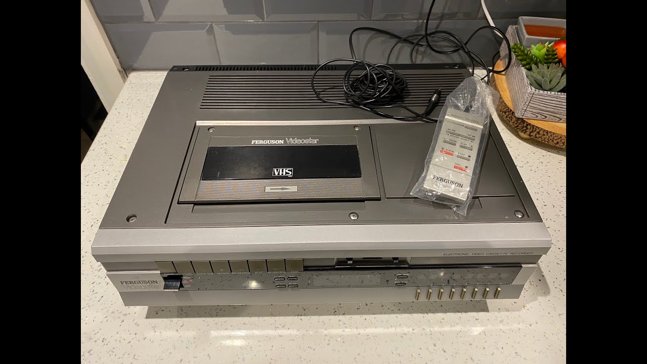 1981 FERGUSON VIDEOSTAR VHS VIDEO RECORDER 3V29 DEMO