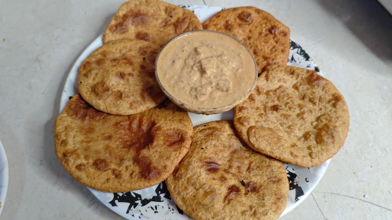 पापड़ की खस्ता कचोरी रेसिपी 😋 बचे हुए पापा से बहुत यूनिक टेस्टी खस्ता कचोरी रेसिपी 😋#khastakachori👌