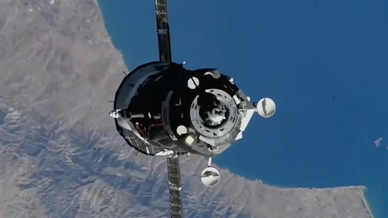 Wow! Soyuz crew docks with ISS in amazing time-lapse