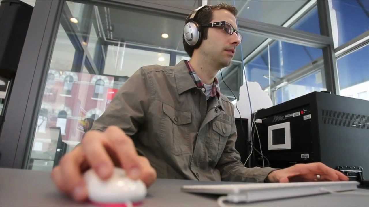 Winnipeg Free Press News Caf&eacute;: Year One