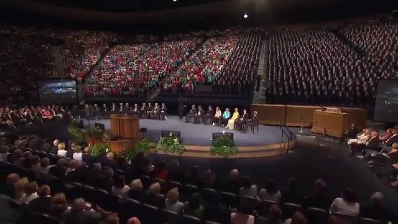 Llamados a Servir - Coro de Misioneros del CCM Provo y de los consejos de barrio Locales.