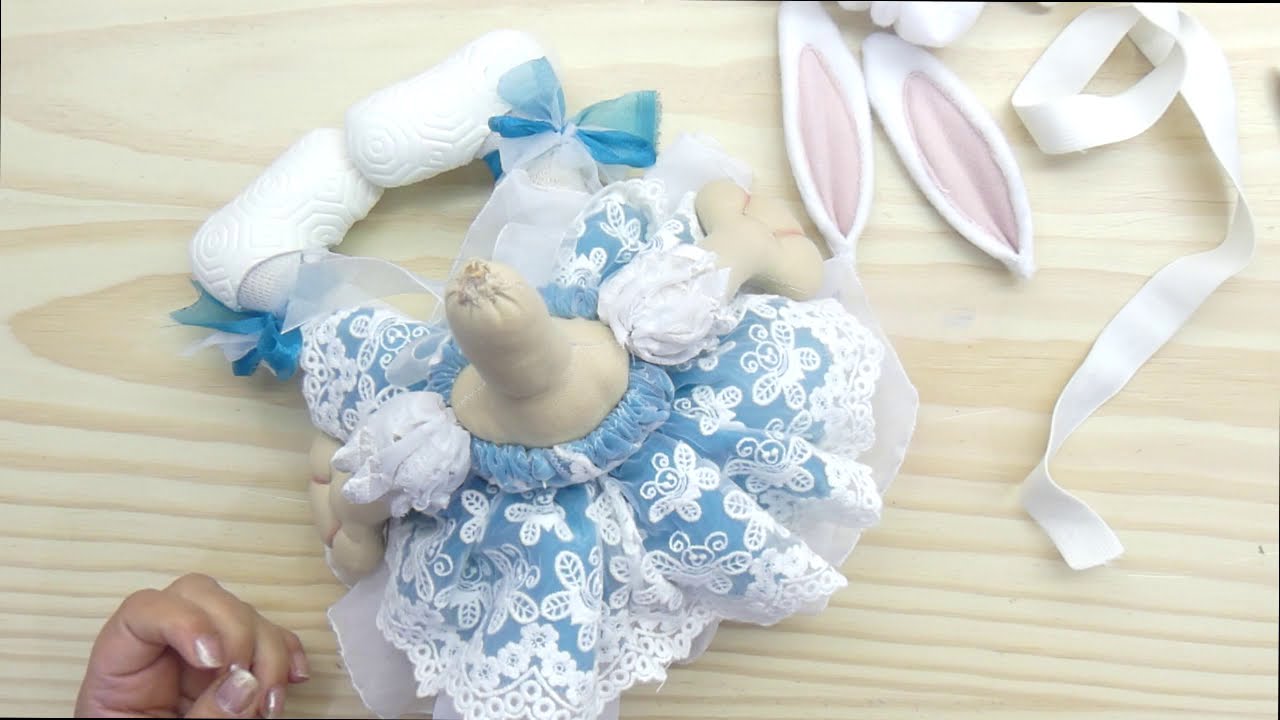 Conejita de tela muy fácil  2ª parte-Very easy fabric bunny  2ª