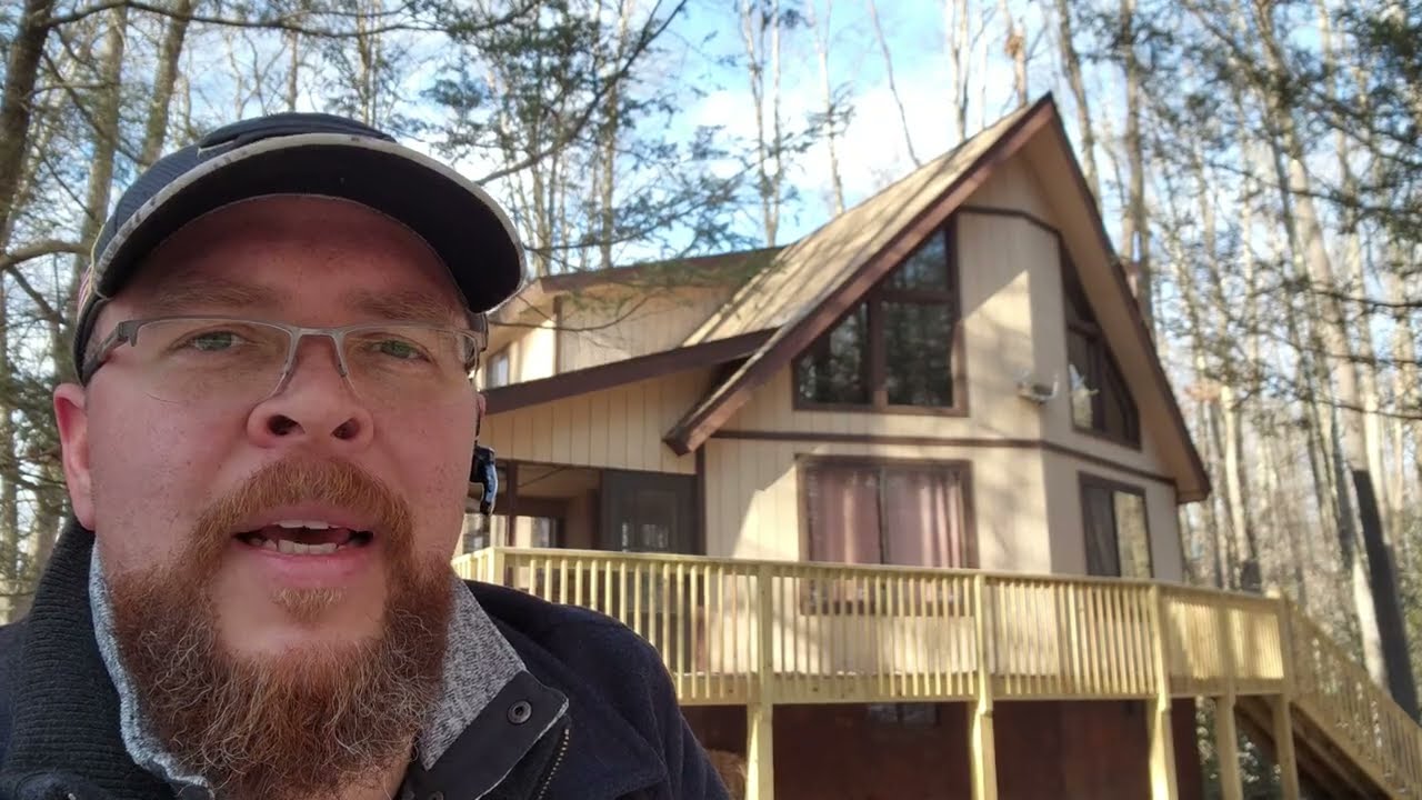 Locust Lake Home For Sale in the Poconos - 164 Fawn Road, Pocono Lake, PA 18347