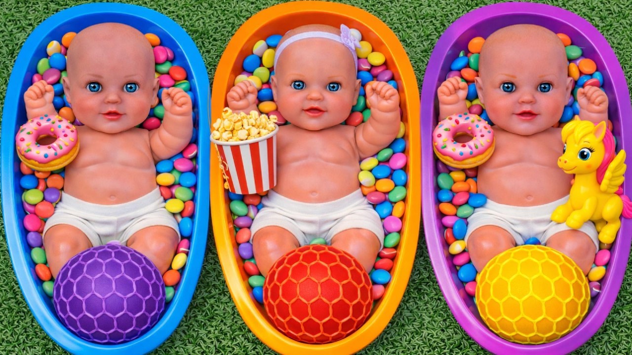 4 Minutes of Satisfying 3 Bathtubs with M&M's Candy & Slime Cutting Video