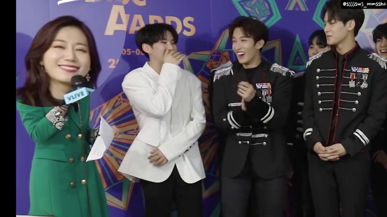 繁中字 / 190106 세븐틴 SEVENTEEN 金唱片後台採訪｜專業破壞舞台小十七｜大概是有史以來第一個讓主持人流鼻水的團體(?)