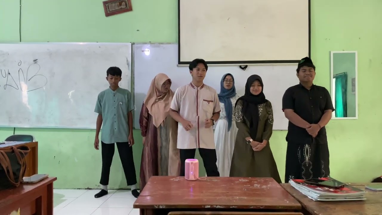 𝐌𝐮𝐬𝐢𝐤𝐚𝐥𝐢𝐬𝐚𝐬𝐢 𝐏𝐮𝐢𝐬𝐢, 𝐉𝐚𝐥𝐚𝐧 𝐁𝐞𝐫𝐛𝐞𝐝𝐚 𝐏𝐞𝐫𝐧𝐚𝐡 𝐁𝐞𝐫𝐬𝐚𝐦𝐚