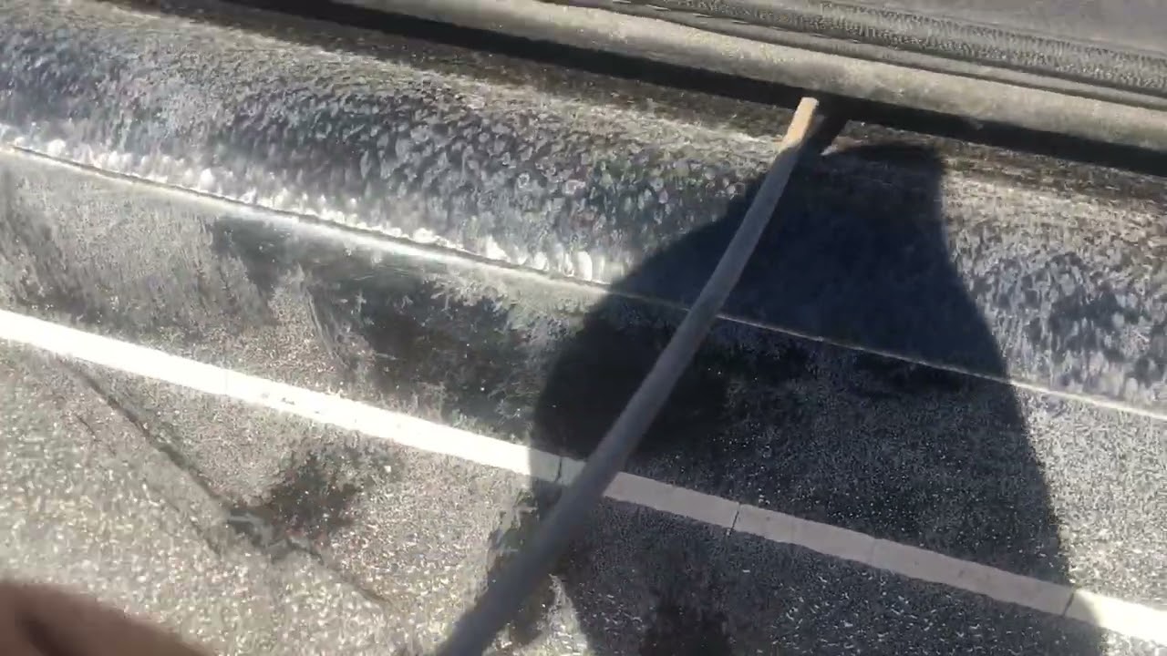 Broken tailgate handle with locked bed cover