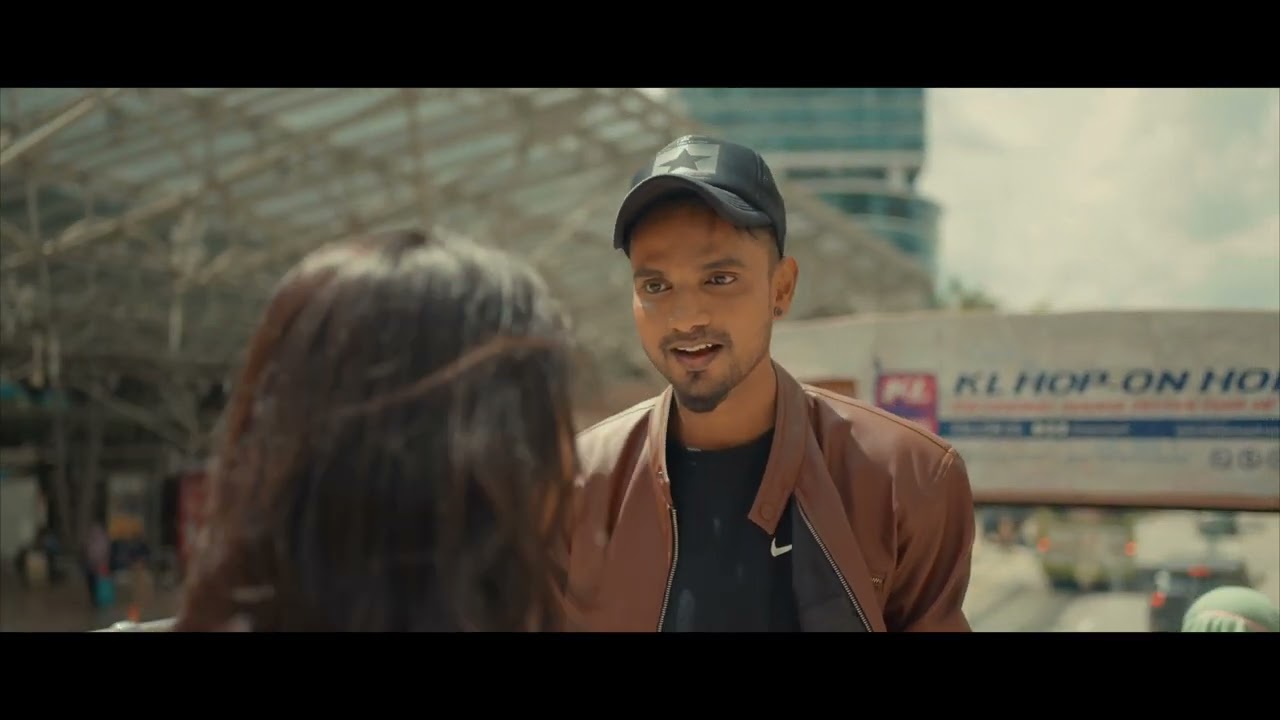 Aval Ulaga Azhagiye Cover Song By Moonboy & Moonila
