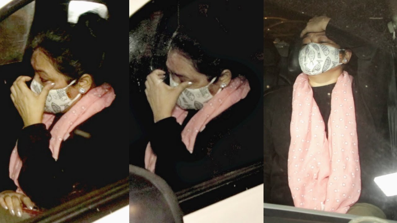 Bharti Singh Helpless Mother Kamla Singh Seen CRYING Outside NCB Office!