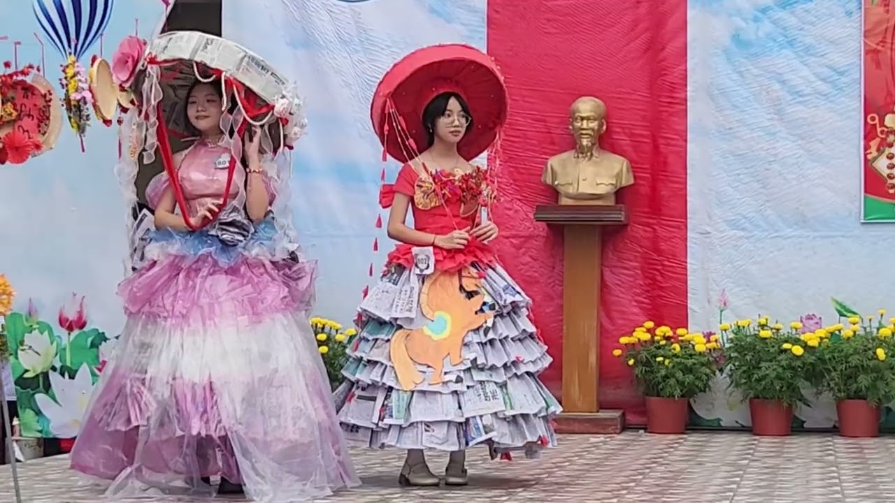 Cuộc thi thời trang tái chế tự làm của học sinh trường THCS Thốt Nốt! Các em thật sáng tạo.