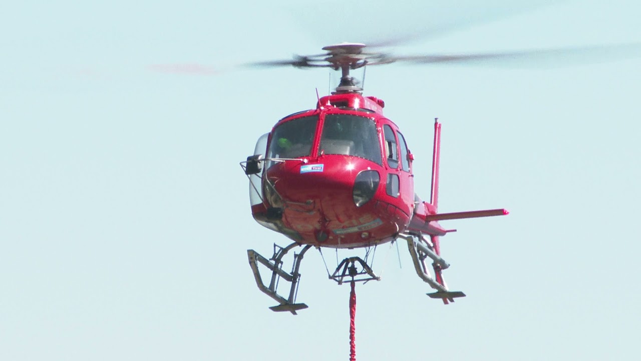 Spettacolare demolizione masso instabile ripresa con Drone
