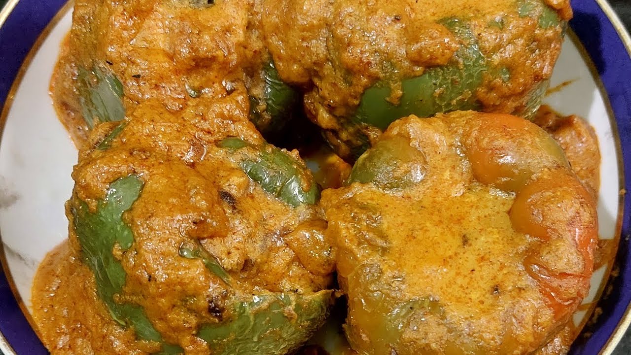Capsicum stuffed Chicken/ পুর ভরা ক্যাপসিকাম 😋😋😋 