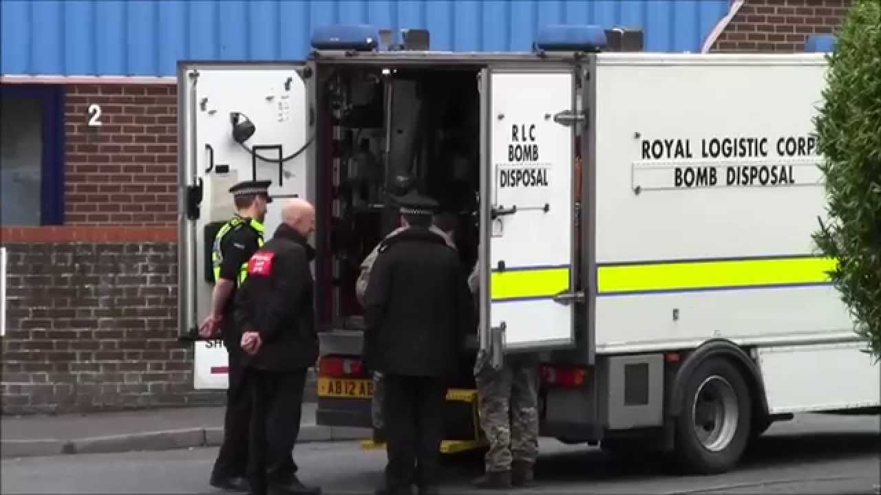 Bomb disposal team destroy live WW2 Howitzer shell - found in a skip