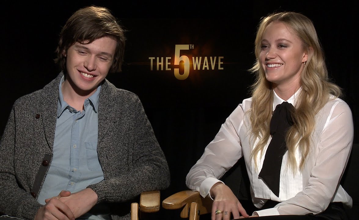 Nick Robinson & Maika Monroe - The 5th Wave - The Preston & Steve Show