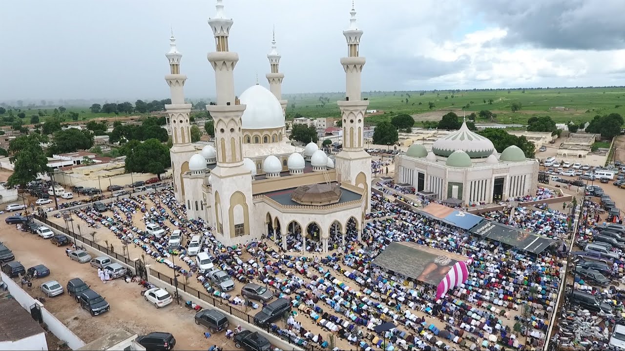 Images drone inauguration grande mosquée de porokhane 21 août 2020