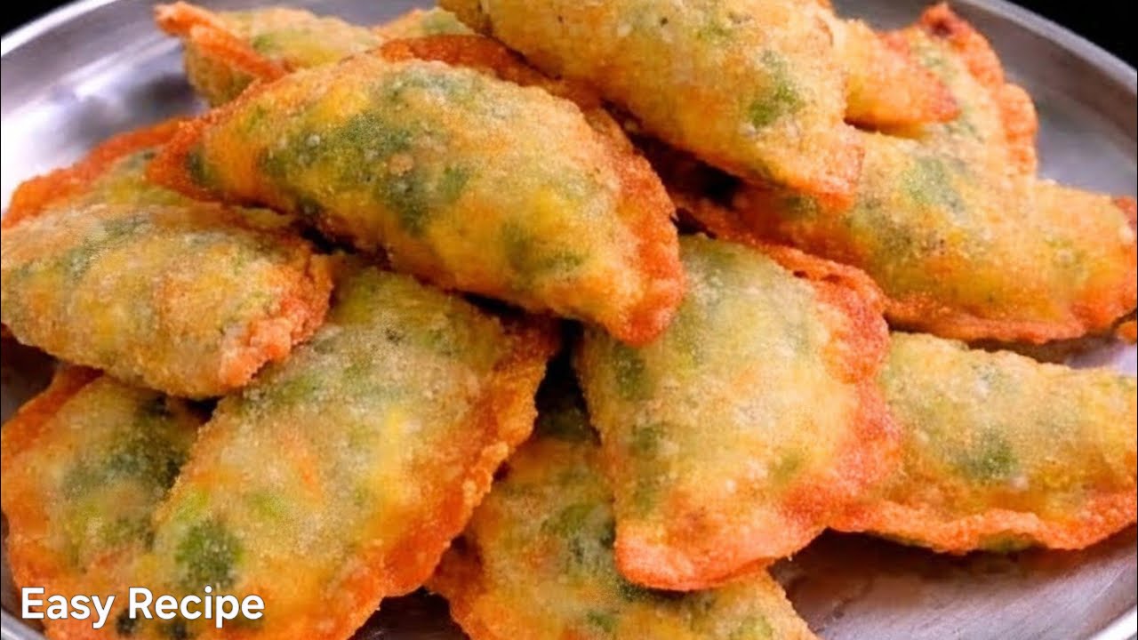 আলু ও আটা দিয়ে ঝটপট দারুণ মুচমুচে সকাল বিকালের নাস্তা|টিফিন রেসিপি😍 Pitha Recipe Bangla|Nasta