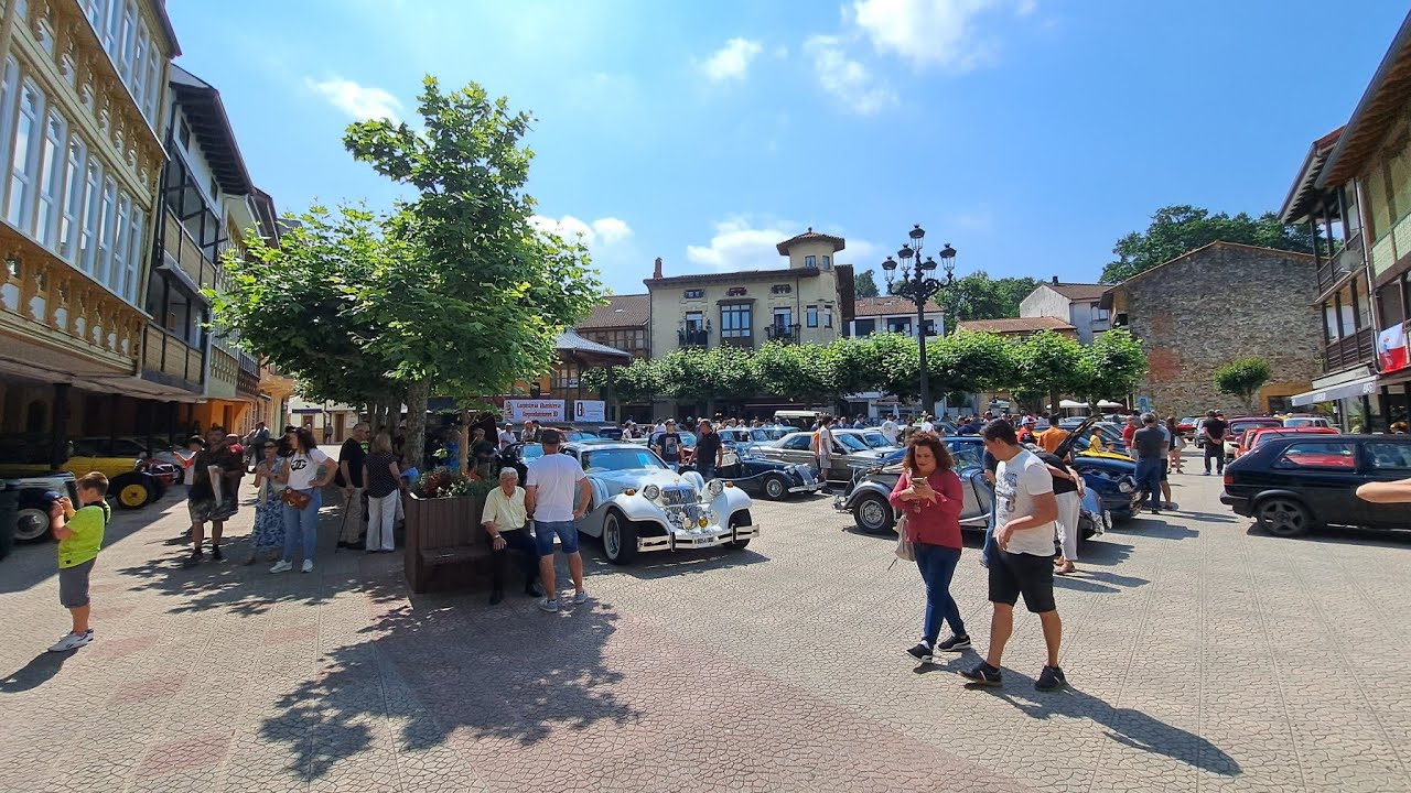 IV concentración de coches clásicos en Ampuero