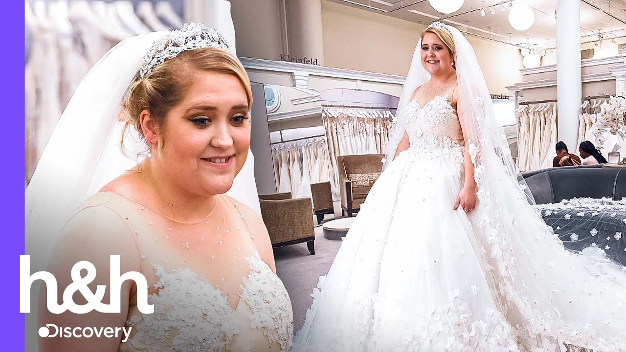 Un vestido con una gran cola para un largo pasillo hasta el altar | Vestido de Novia | Discovery H&H